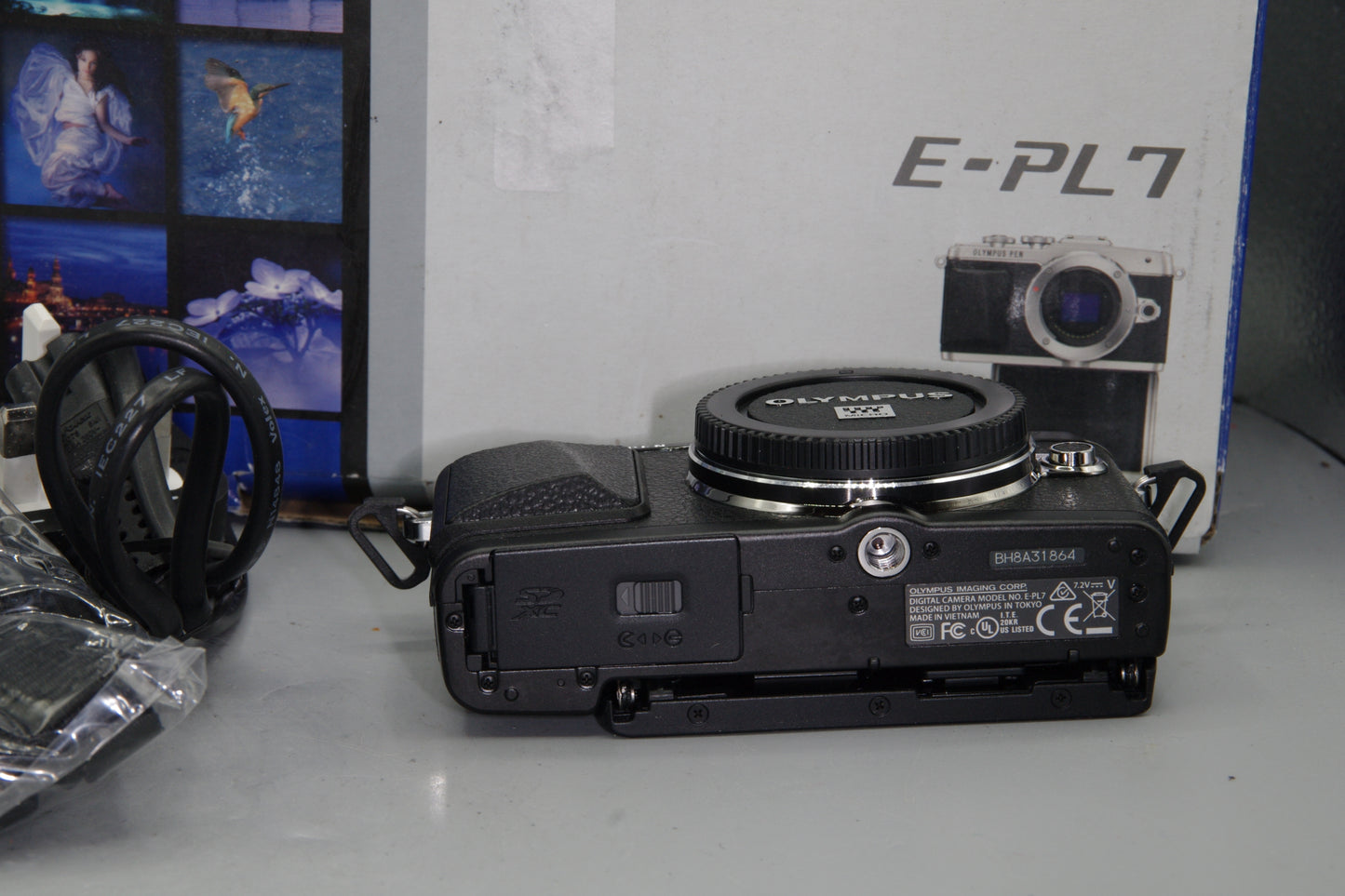 Olympus PEN E-PL7 16MP Mirrorless Camera M4/3 Mint S/C 65