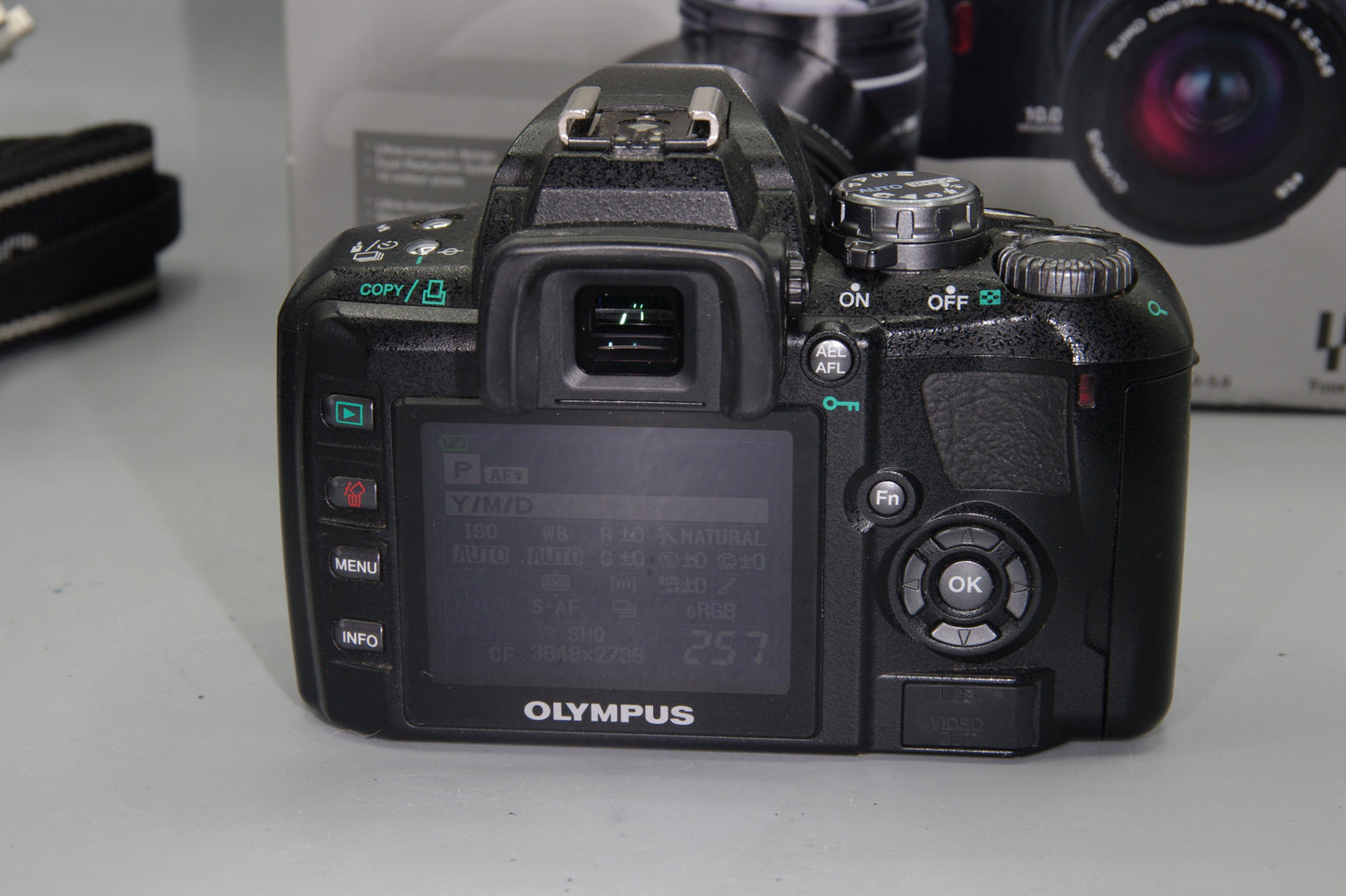 Olympus E-400 10MP DSLR + 45-140mm Lens – Four Thirds – Boxed Low S/C 4618