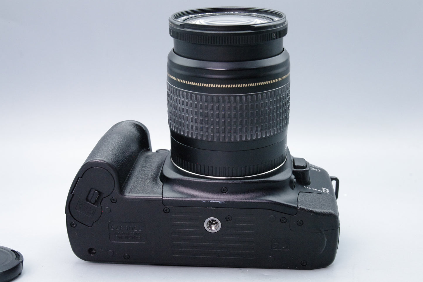 Canon EOS 30 35mm Film SLR Camera + EF 28–80mm IV Lens – Excellent Condition