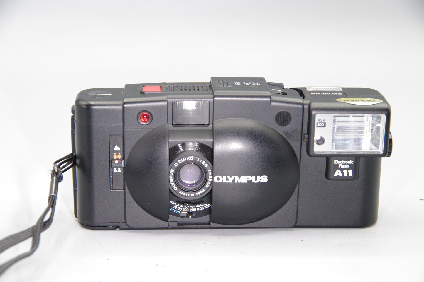 Olympus XA2 35mm Compact Film Camera with A11 Flash – Tested and Working