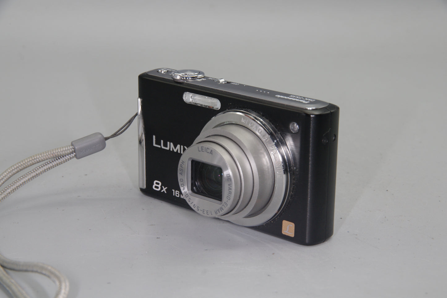 Boxed Panasonic Lumix DMC-FS35 16.1MP Digital Compact - Very Good