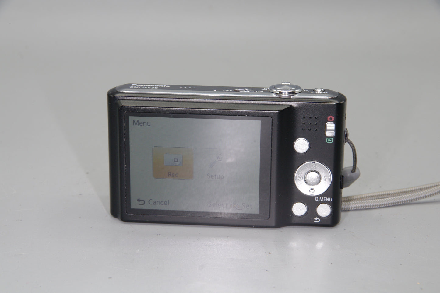 Boxed Panasonic Lumix DMC-FS35 16.1MP Digital Compact - Very Good