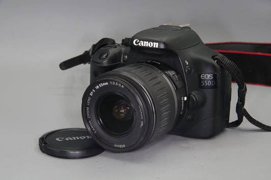 Canon EOS 550D DSLR + EF-S 18–55mm Lens - 18MP - Full HD - S/C 7643