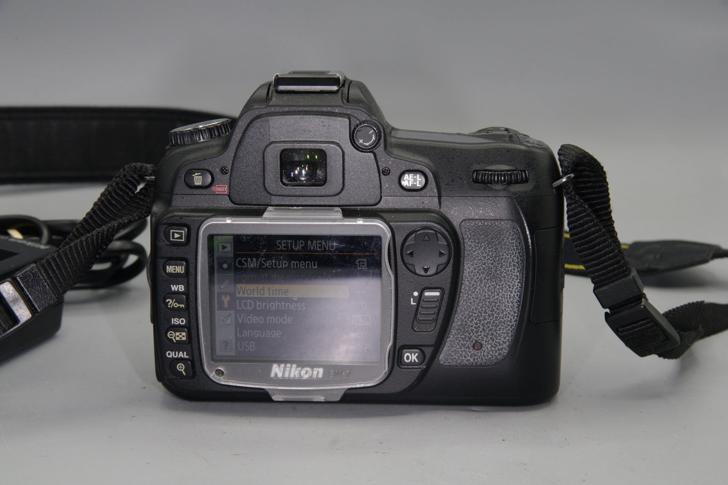Nikon D80 10.2MP DSLR with 18-55mm Lens – Low S/C 449– Mint