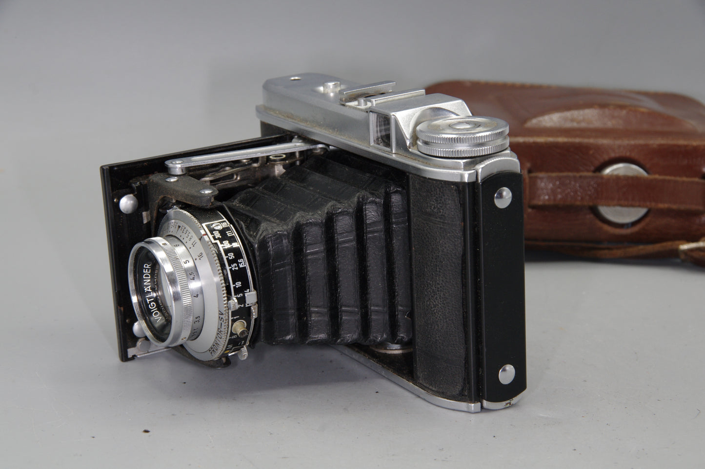Voigtländer Perkeo I 6x6 Folding Camera –80mm F3.5 Lens – 1950s German Icon