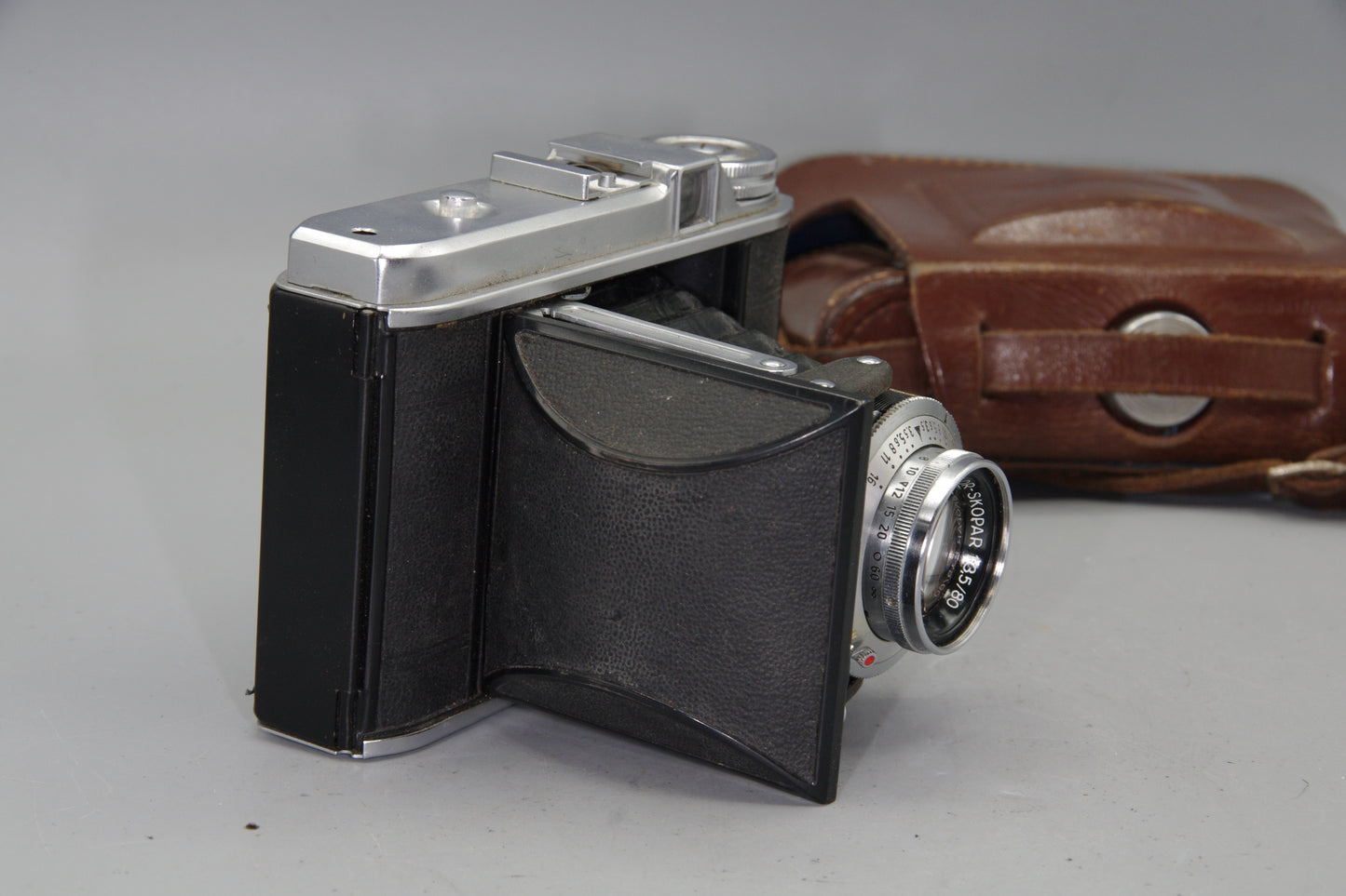 Voigtländer Perkeo I 6x6 Folding Camera –80mm F3.5 Lens – 1950s German Icon
