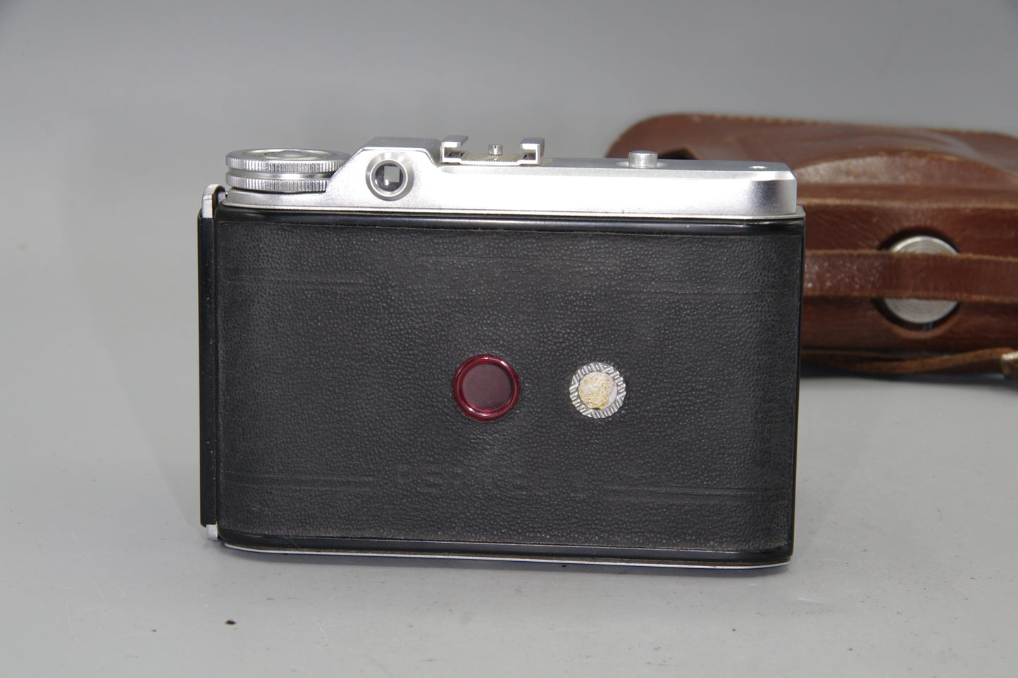 Voigtländer Perkeo I 6x6 Folding Camera –80mm F3.5 Lens – 1950s German Icon