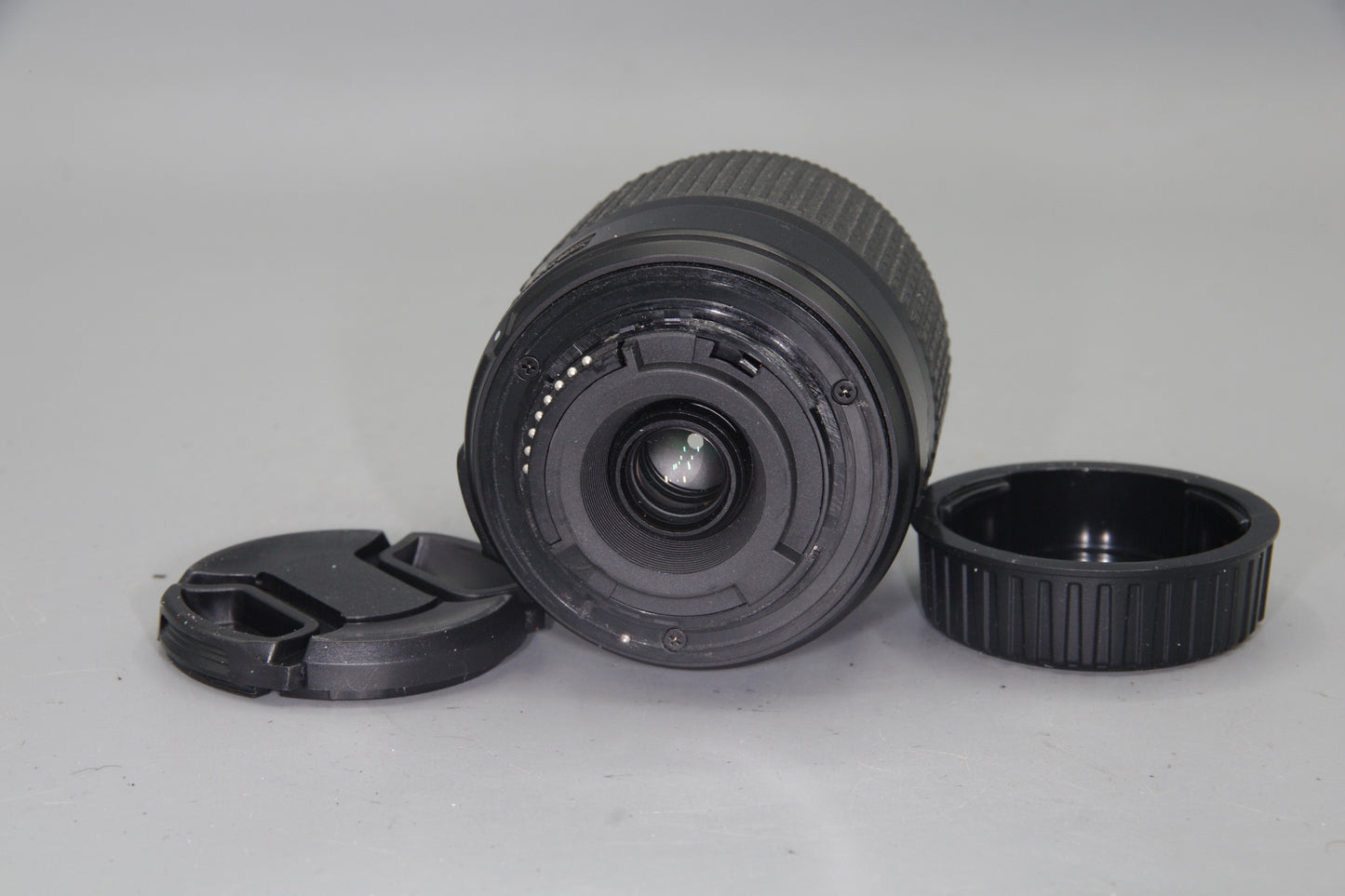 Nikon AF-S DX Nikkor 55-200mm f/4-5.6G Telephoto Zoom Lens – EXC - Tested