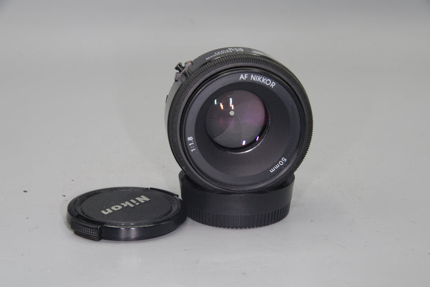 Nikon AF Nikkor 50mm f/1.8 Lens – AF – Fast Prime – Excellent – Both Caps