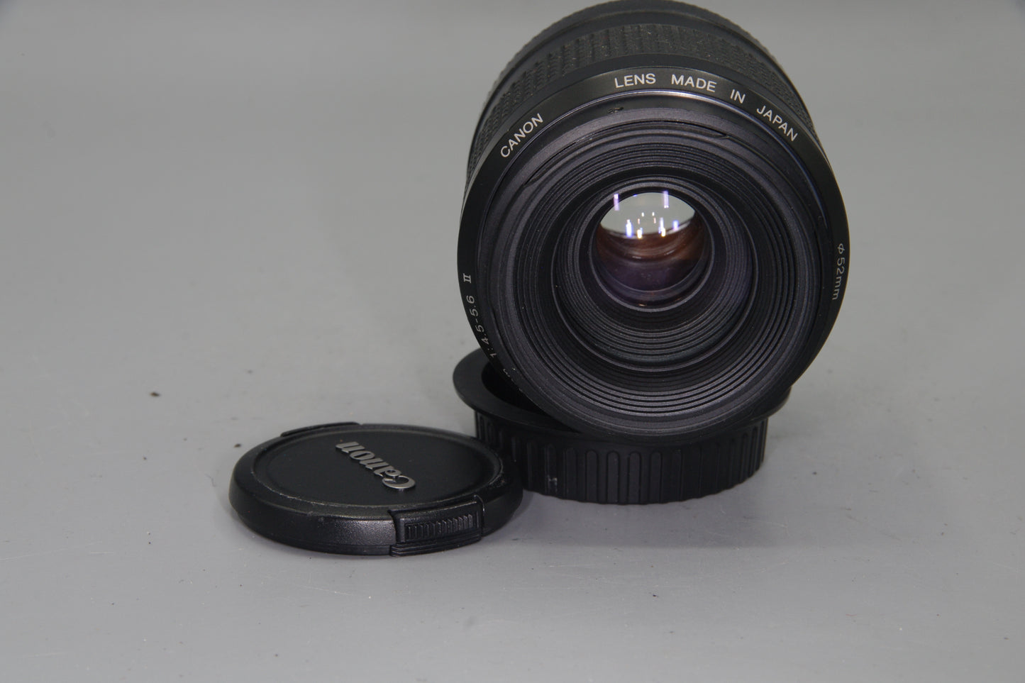 Canon EF 28–80mm f/3.5–5.6 II Lens Non-USM - EF Mount - Full Frame - Very Good