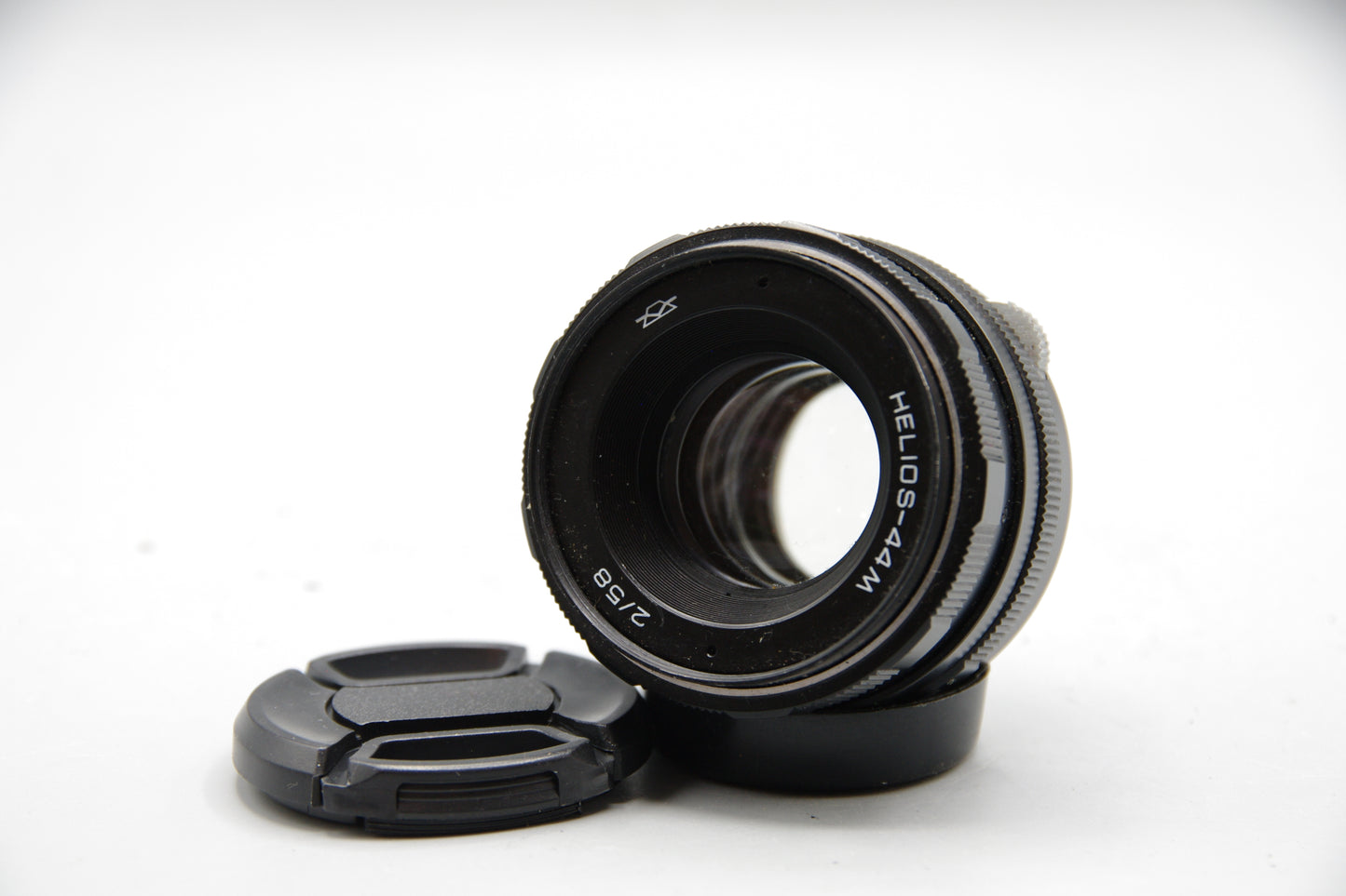 Helios-44M 58mm f/2 M42 Lens – Swirly Bokeh – Biotar Clone – Vintage USSR