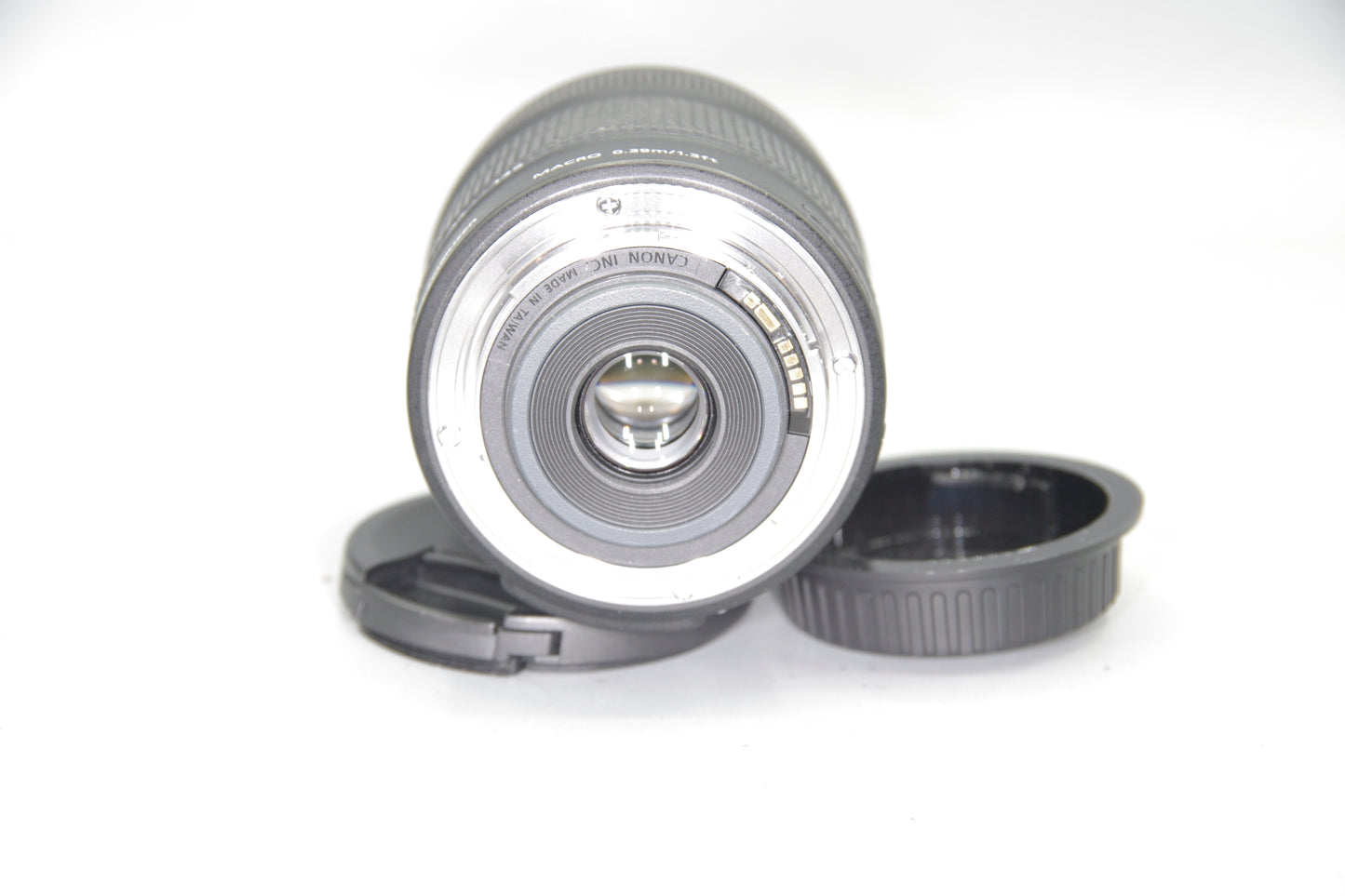 Canon EF-S 18–135mm f/3.5–5.6 IS STM Lens - APS-C - Image Stabilised - EXC