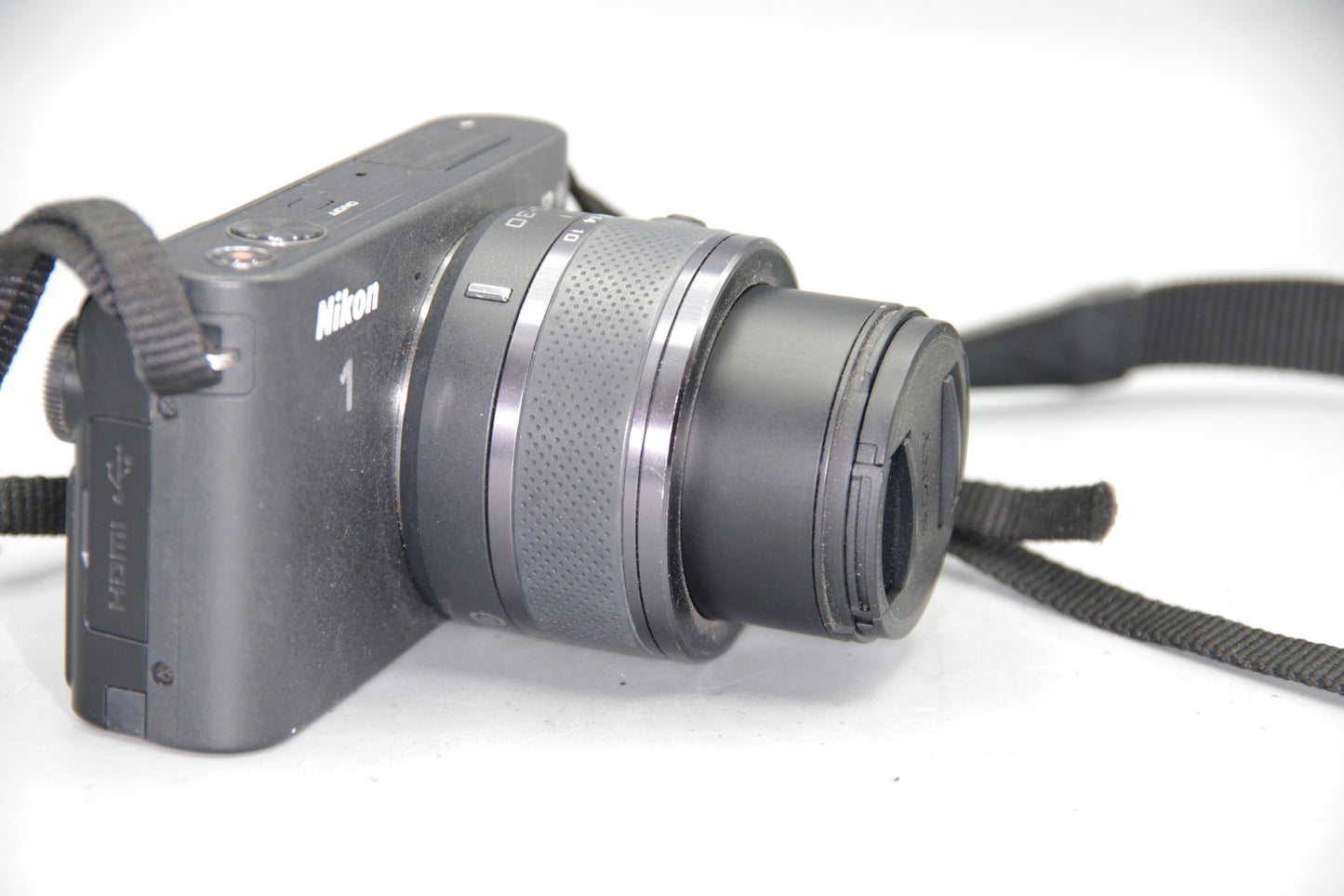 Nikon 1 J2 Mirrorless Camera with 10-30mm Lens Very Good