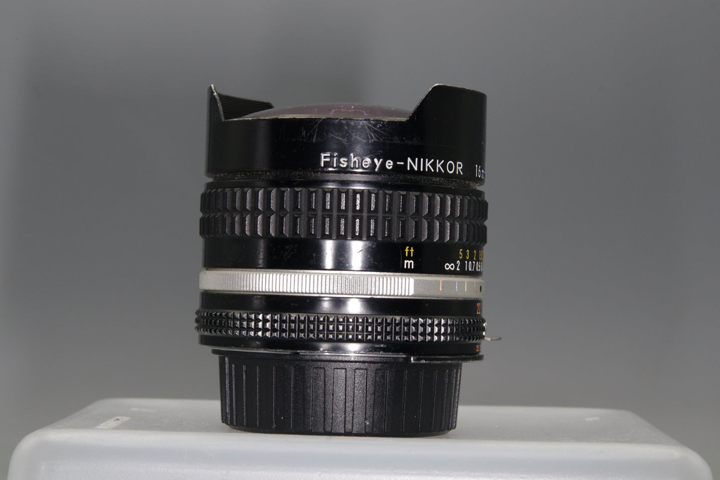 Nikon Fisheye-Nikkor 16mm F/2.8 AI Lens