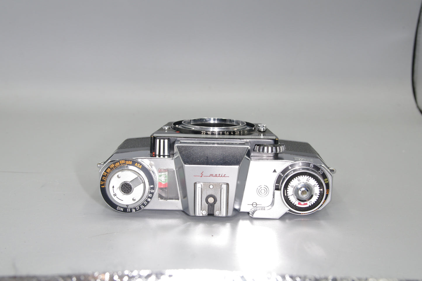 Rare Zeiss Ikon Contarex Super S-Matic 35mm Camera