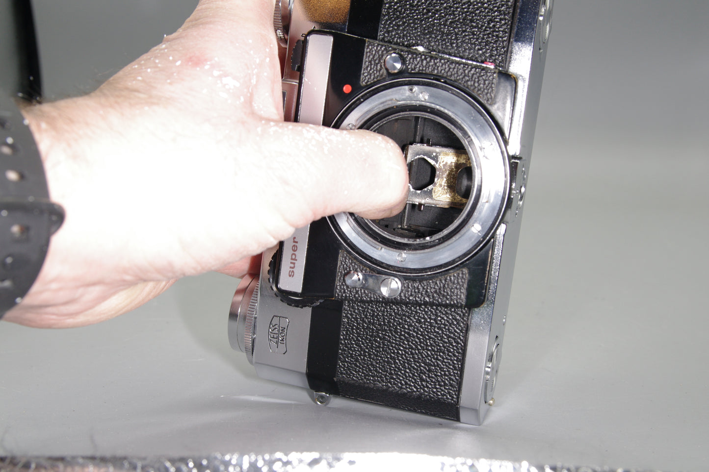 Rare Zeiss Ikon Contarex Super S-Matic 35mm Camera