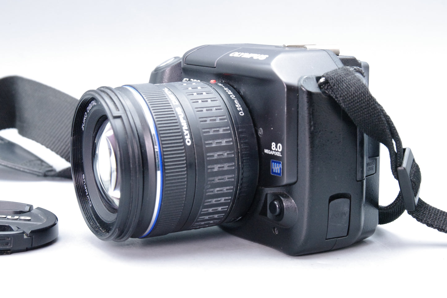Olympus E‑300 DSLR Camera – 8MP – 14–42mm Lens – Bent CF Pin – Spares/Repair