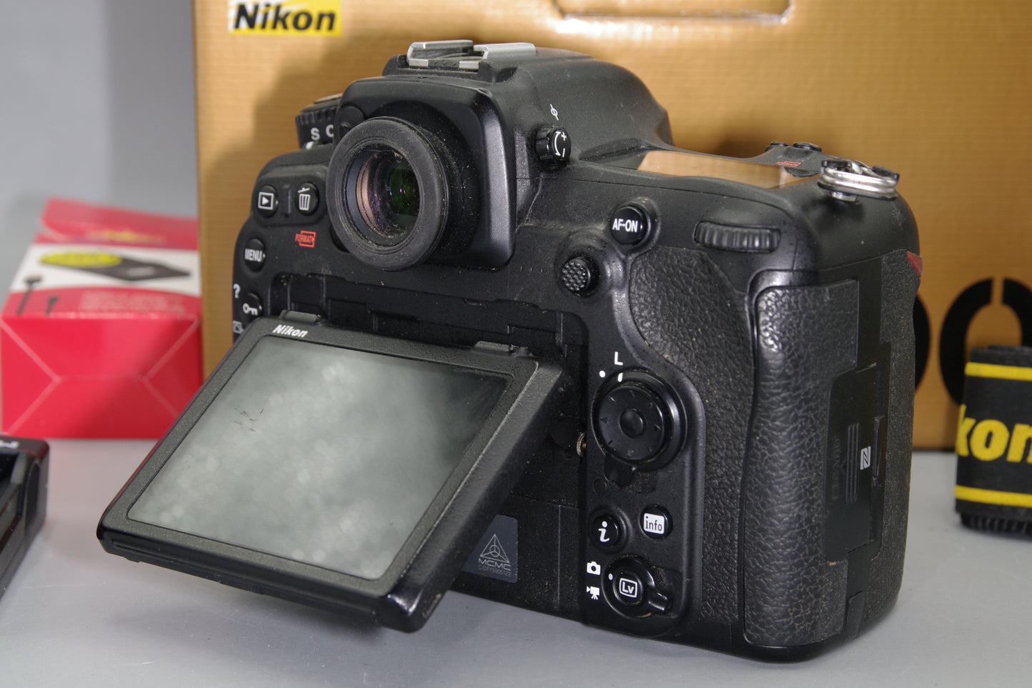 Nikon D500 20.9MP 4K DSLR - Excellent Boxed