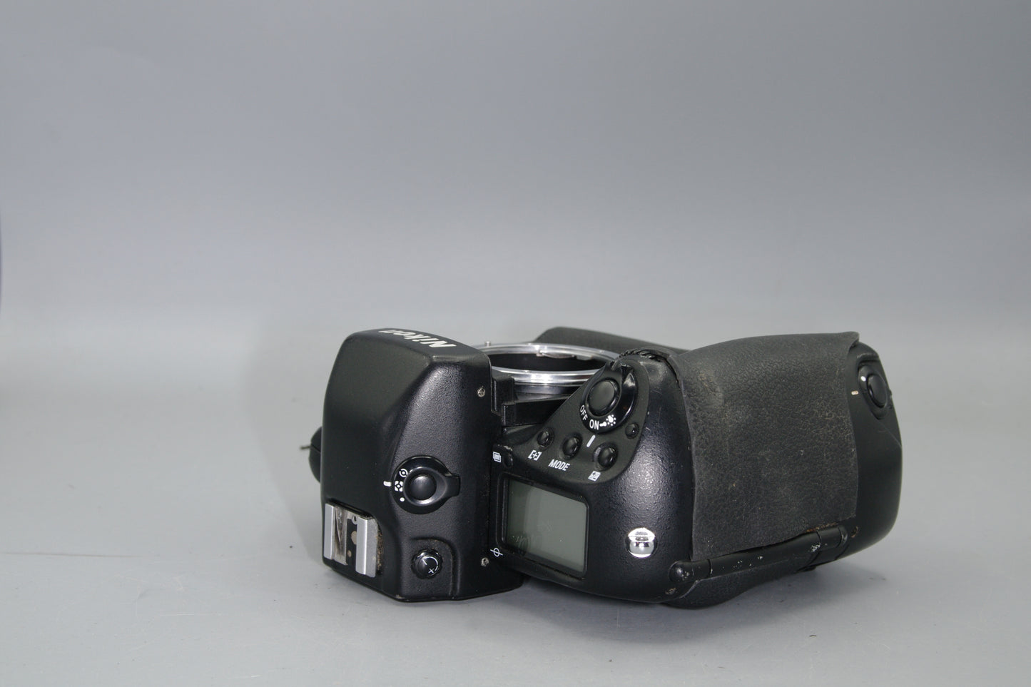 Nikon F5 Professional 35mm SLR - MF only