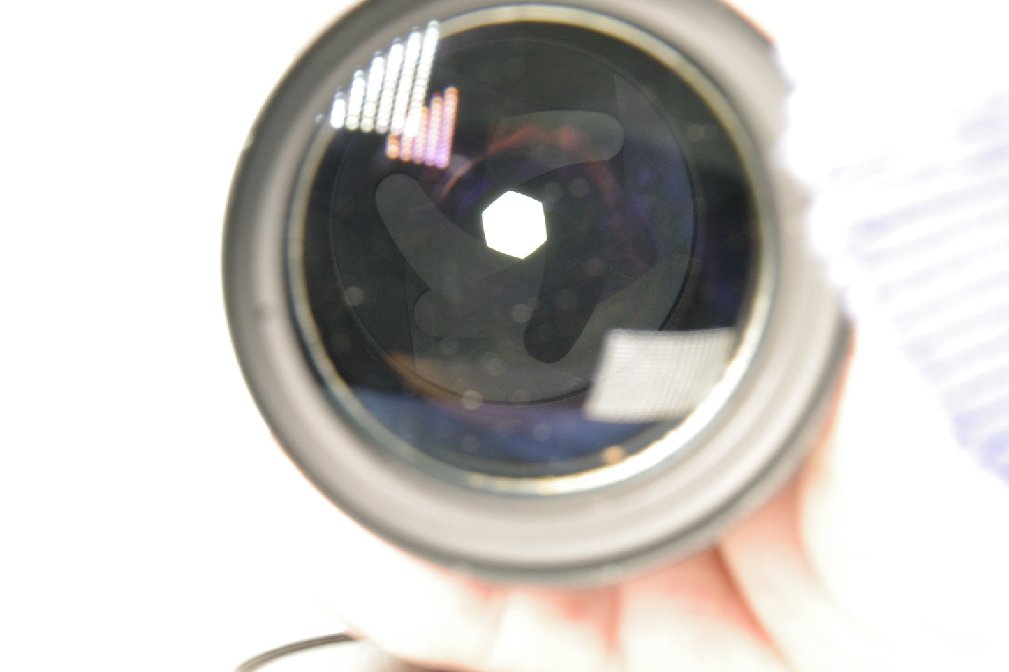 Pentacon MC 135mm f/2.8 Electric Lens M42 Mount – Tested – Very Good
