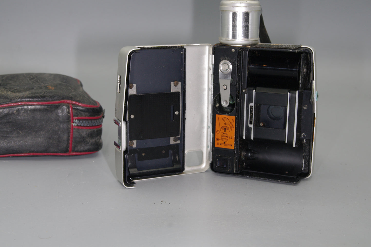 Canon Dial 35 Camera with Case - For Renovation