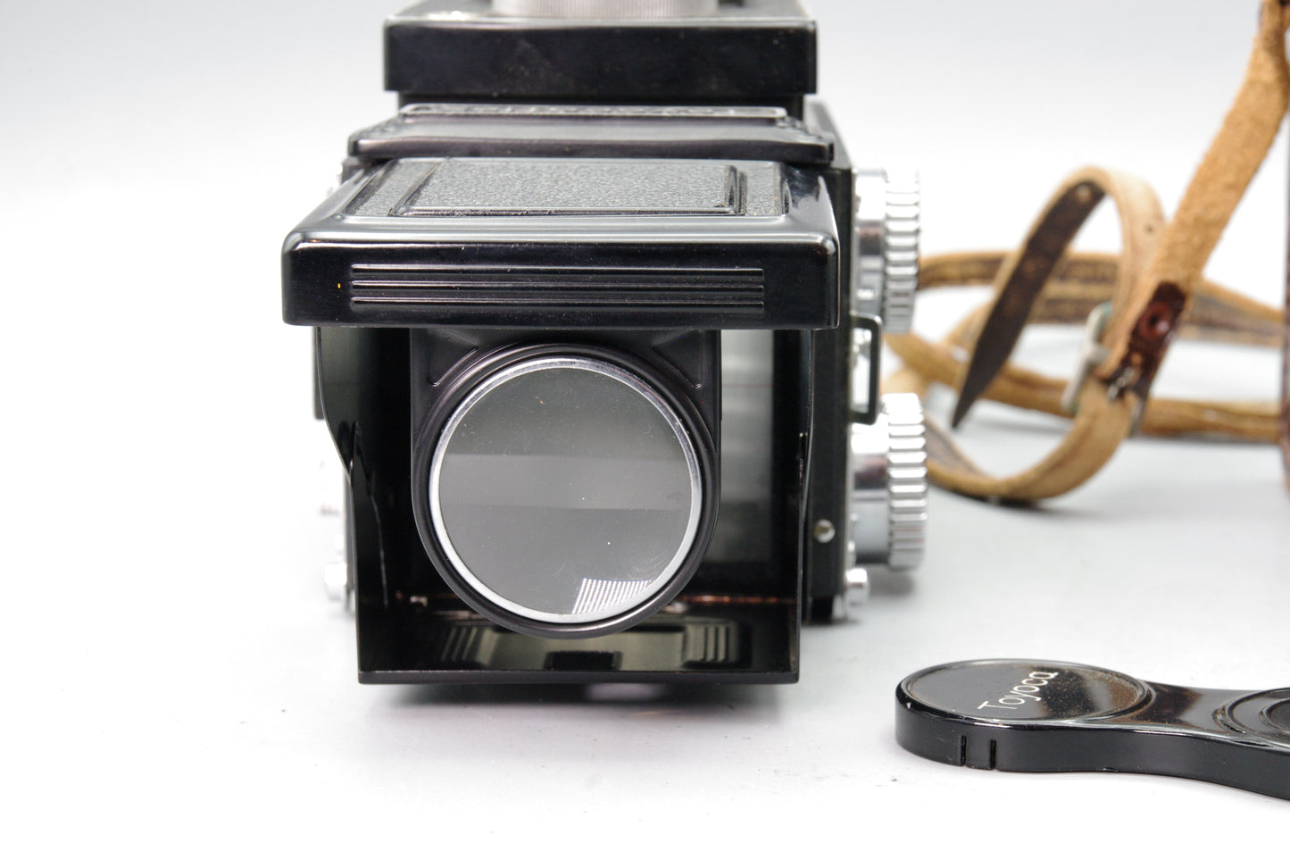 ToyocaFlex TLR Camera – 8cm f/3.5 Lens – With Case – Very Clean Condition