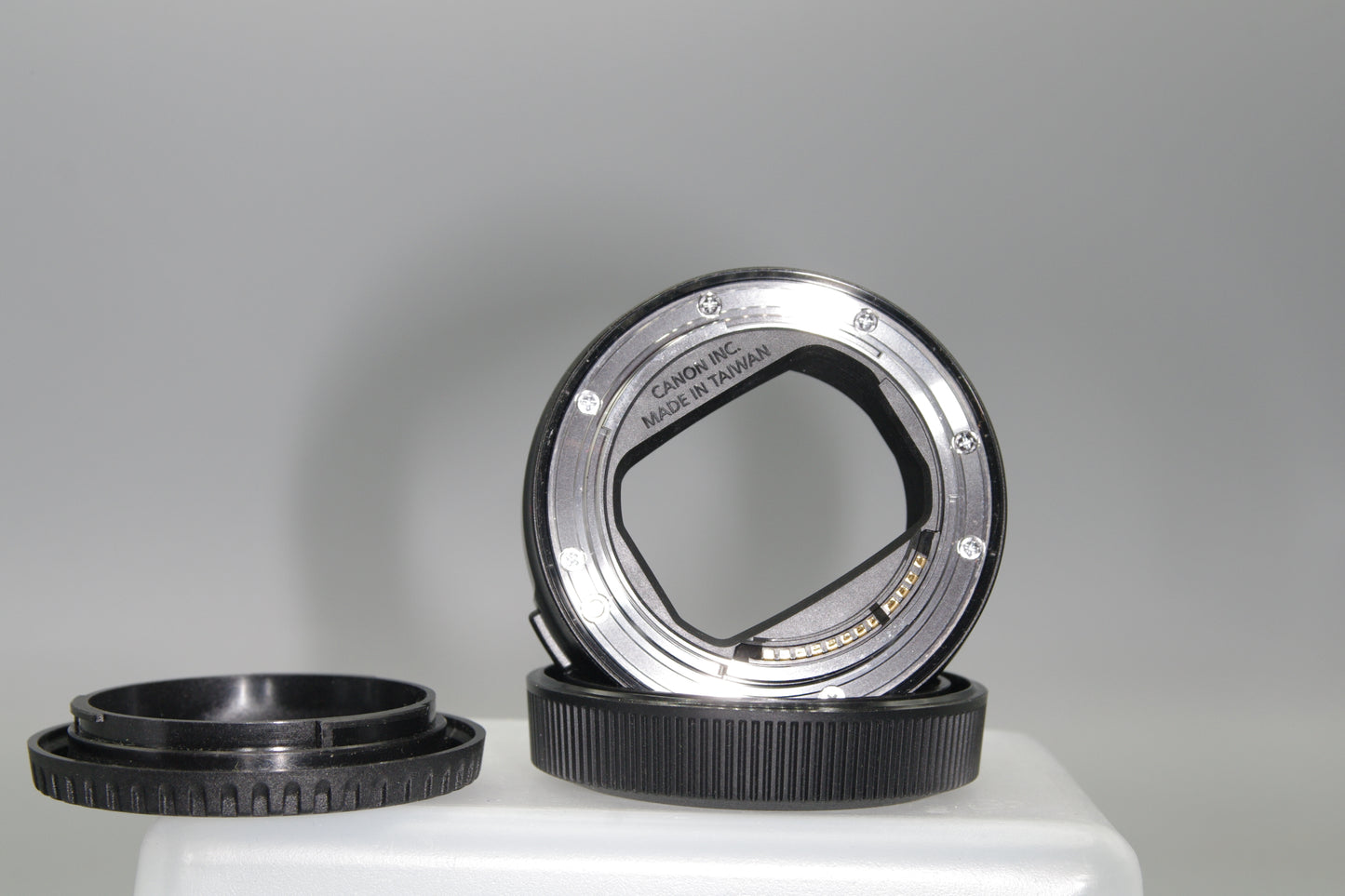 Canon EF-EOS R Mount Adapter