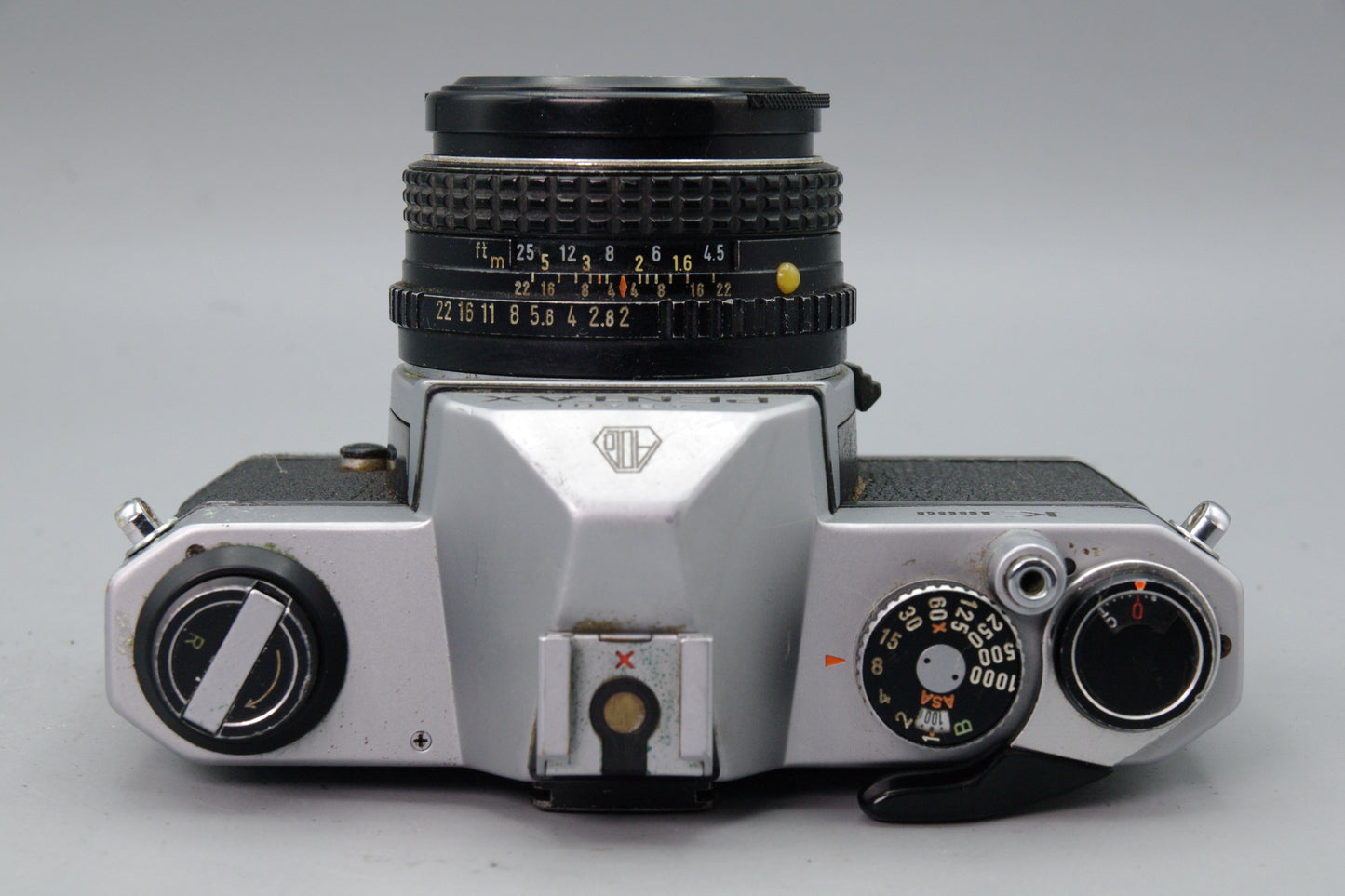 Pentax K1000 35mm SLR Camera with Pentax-M 50mm f/2 Lens + Battery