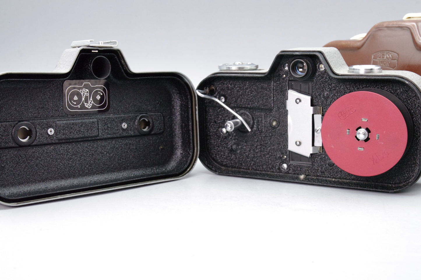 Zeiss Ikon Movinette 8B Clockwork 8mm Cine Camera with Case – Meter Fault