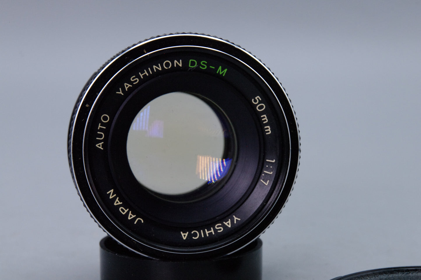 Yashica Auto Yashinon DS‑M 50mm f/1.7 M42 Lens – Vintage Prime – Excellent