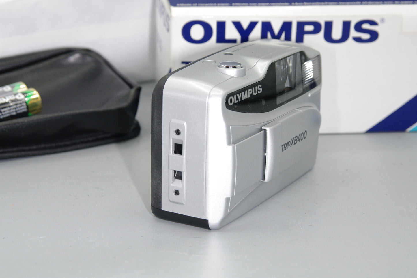 Olympus Trip XB400 35mm Compact Camera and Case in Box - Mint