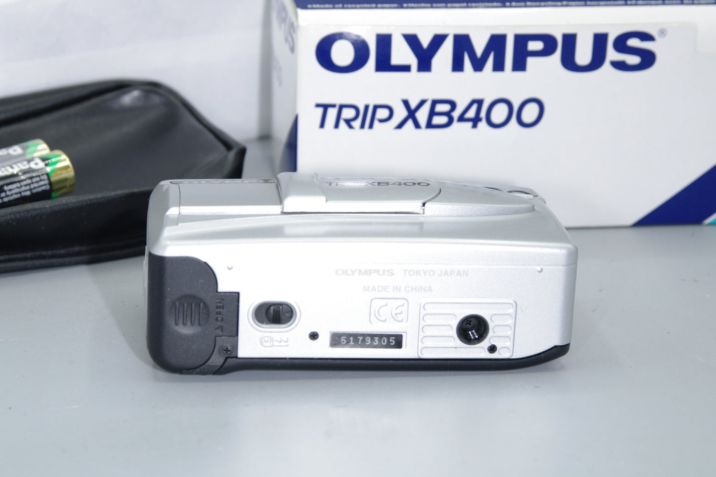Olympus Trip XB400 35mm Compact Camera and Case in Box - Mint
