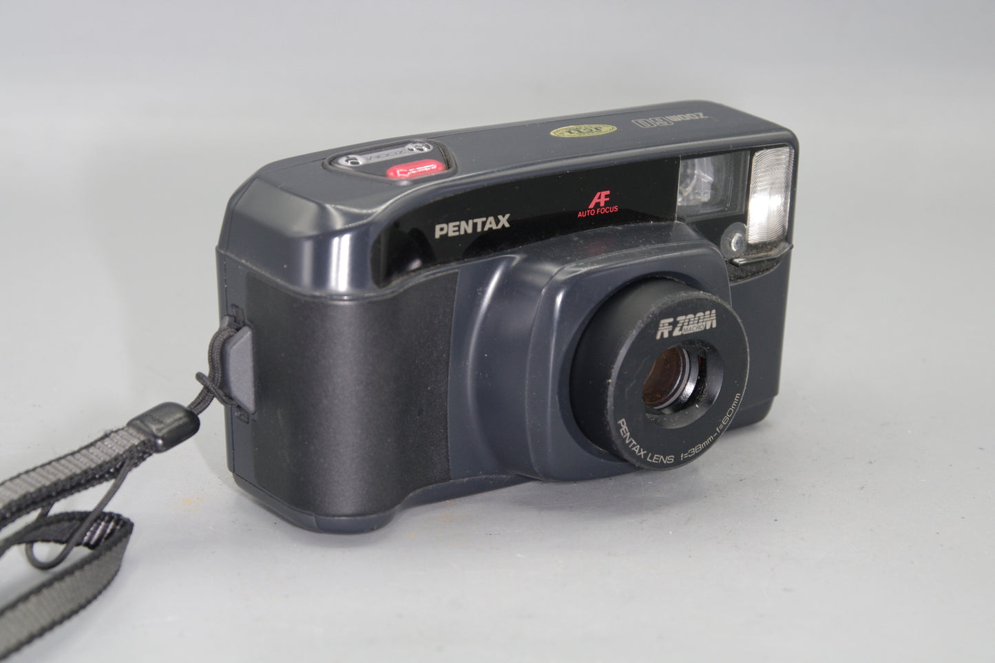 Pentax Zoom60 35mm Compact Camera - tested & working