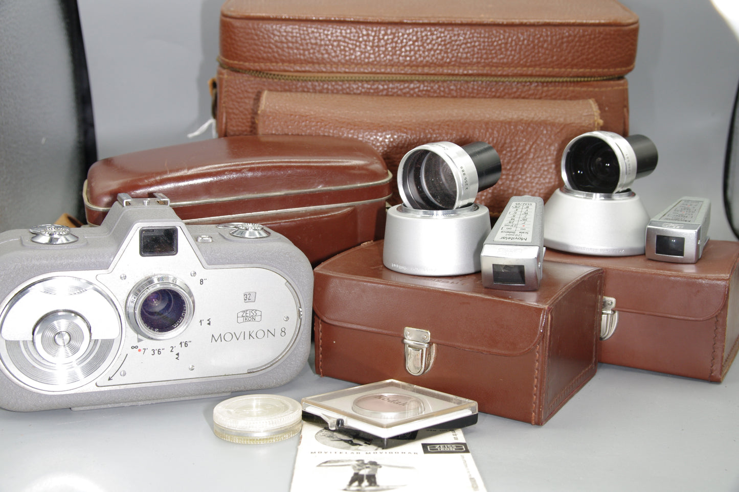 Zeiss Ikon Movikon 8 8mm Clockwork Camera with Movitelar/Movigonar