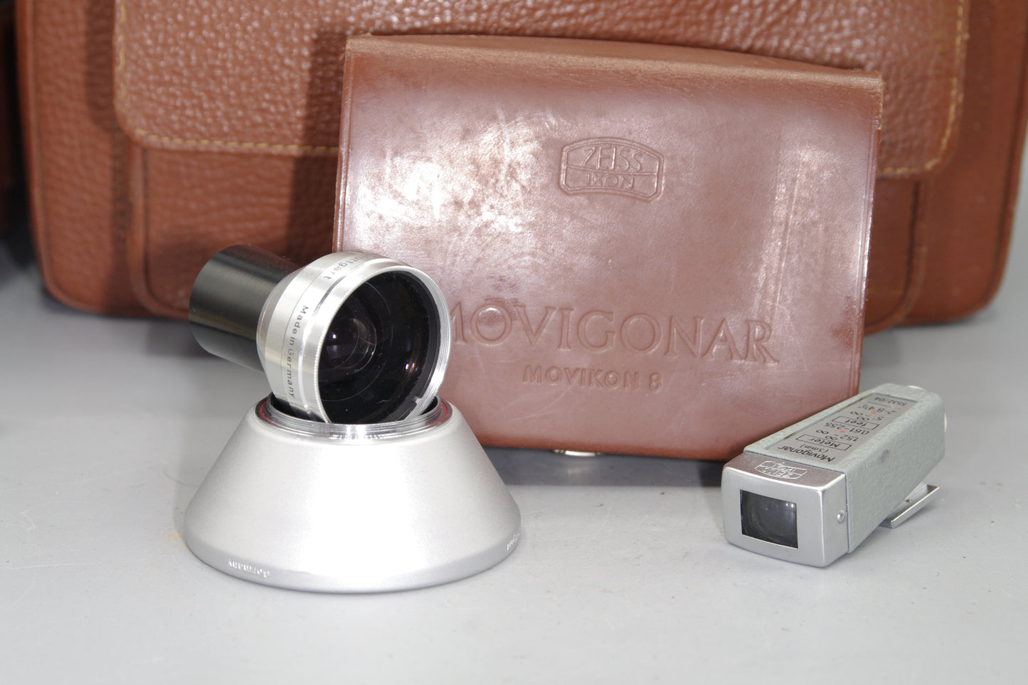 Zeiss Ikon Movikon 8 8mm Clockwork Camera with Movitelar/Movigonar