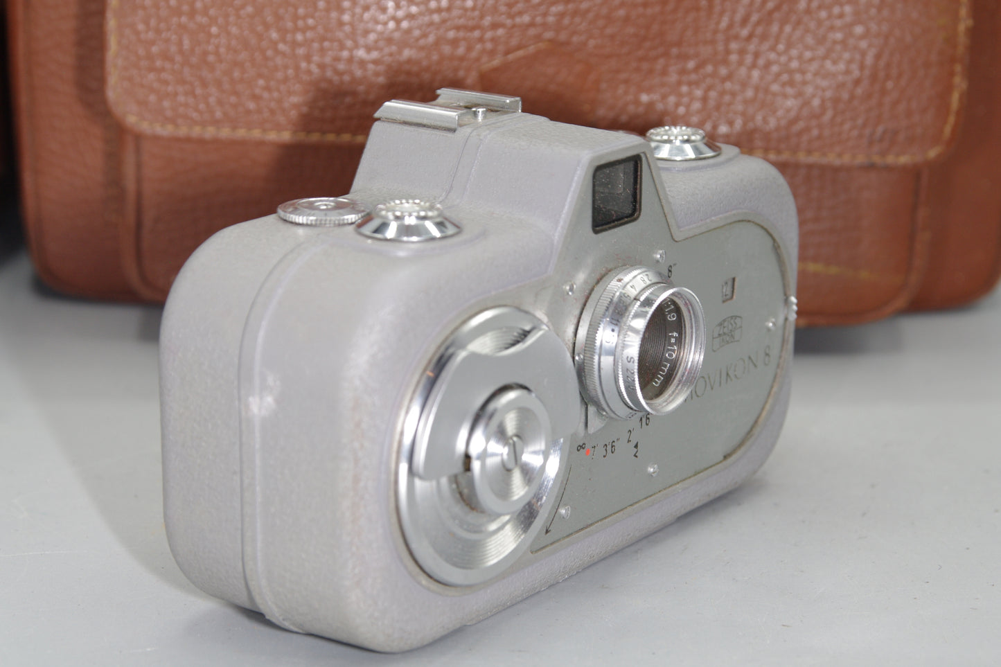 Zeiss Ikon Movikon 8 8mm Clockwork Camera with Movitelar/Movigonar