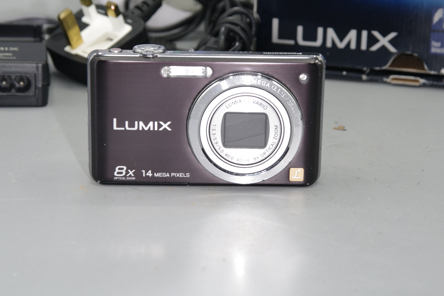 Panasonic Lumix DMC-FS30 14MP Digital Compact Excellent Boxed