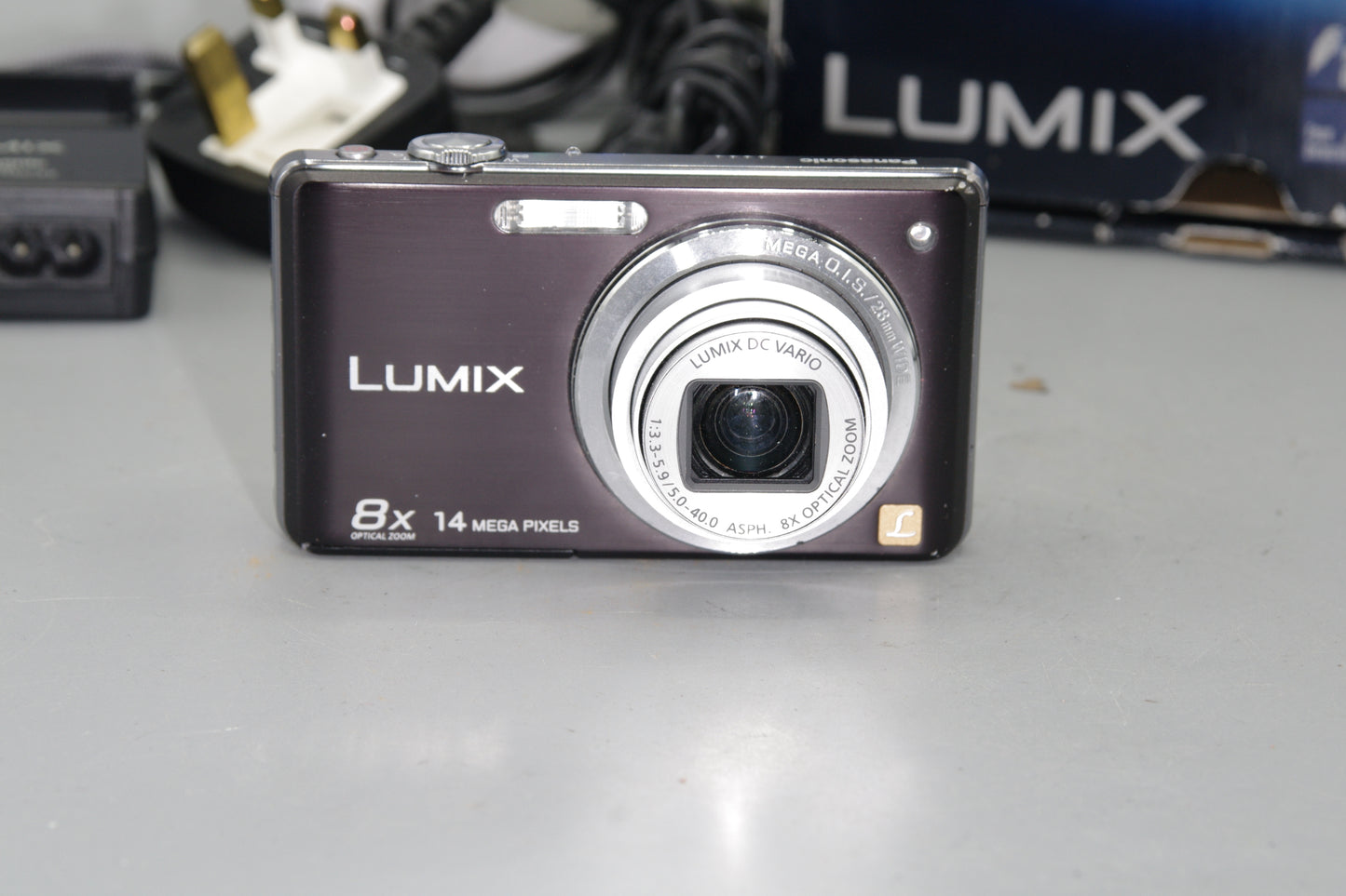 Panasonic Lumix DMC-FS30 14MP Digital Compact Excellent Boxed