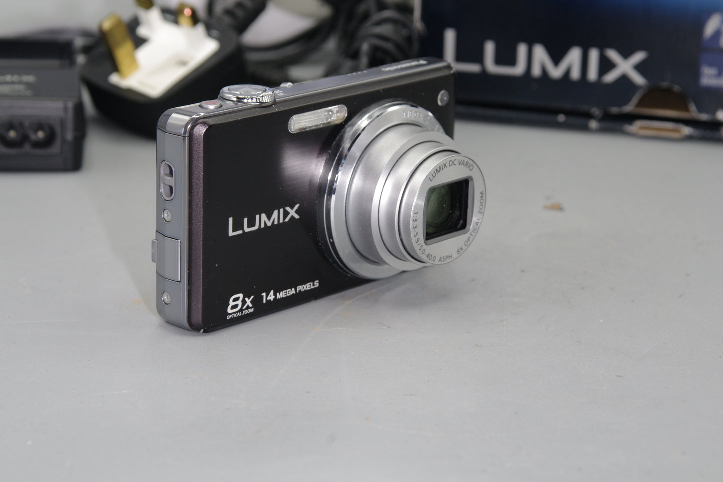 Panasonic Lumix DMC-FS30 14MP Digital Compact Excellent Boxed