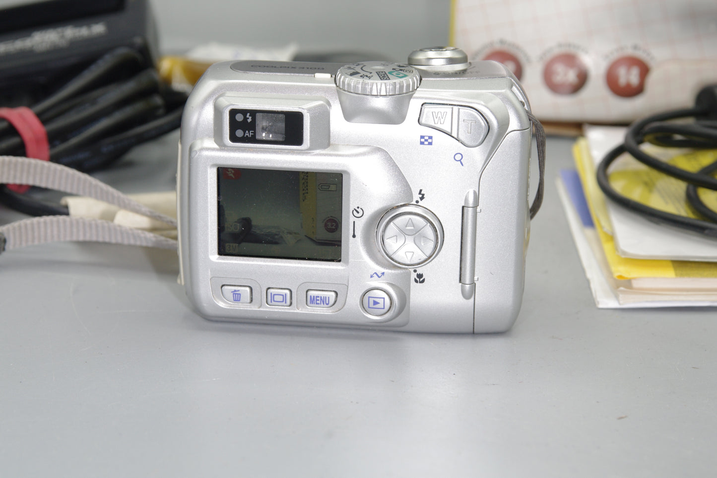 Nikon Coolpix 3100 3.2MP Compact Digital - Boxed