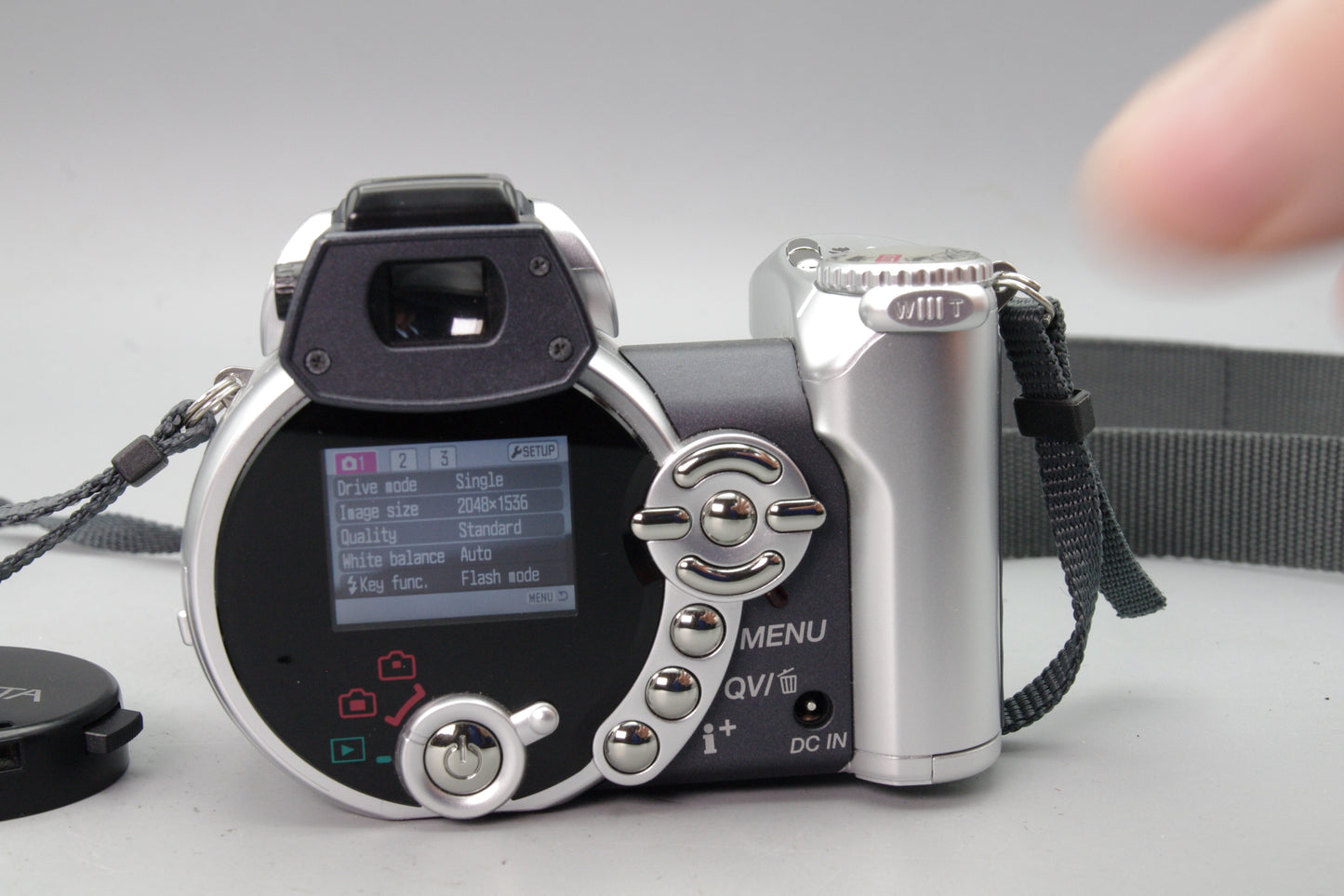 Minolta Dimage Z1 3.2MP 10x Zoom Digital Bridge Camera – Excellent Condition