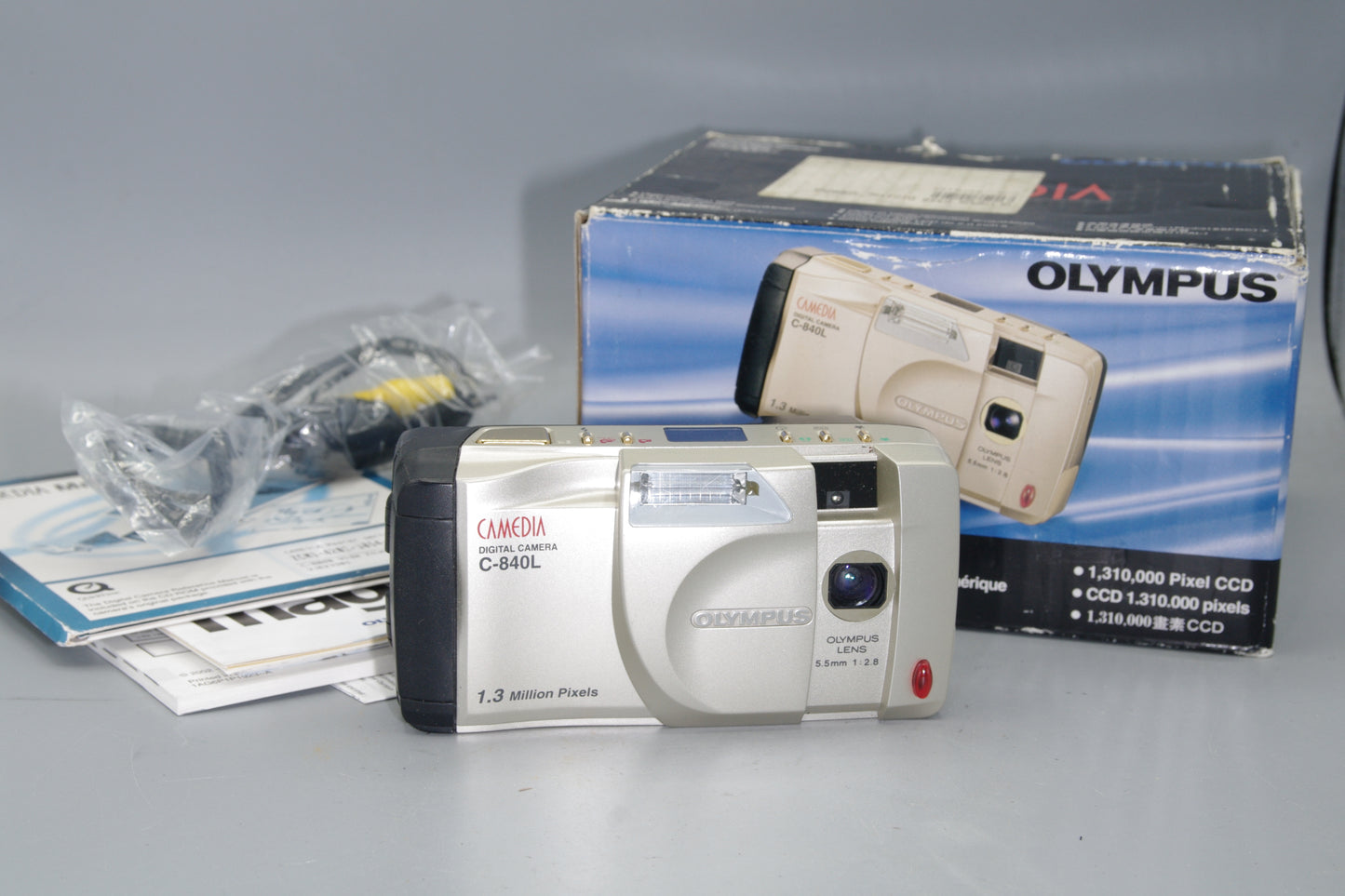 Olympus Camedia C-840L 1.3MP Digital Compact Camera - Boxed Excellent