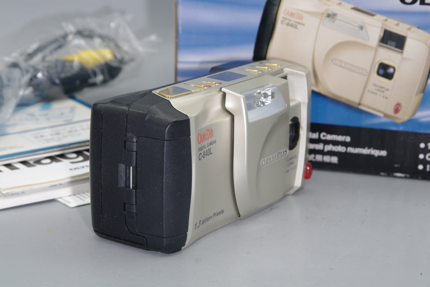 Olympus Camedia C-840L 1.3MP Digital Compact Camera - Boxed Excellent