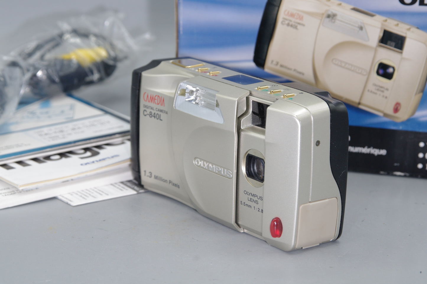 Olympus Camedia C-840L 1.3MP Digital Compact Camera - Boxed Excellent
