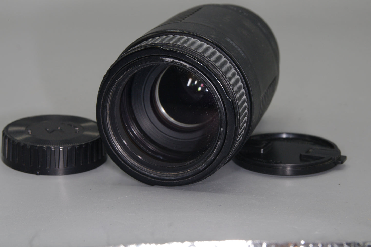 Sigma Zoom DL 75-300mm F/4-5.6 - Canon EF Mount