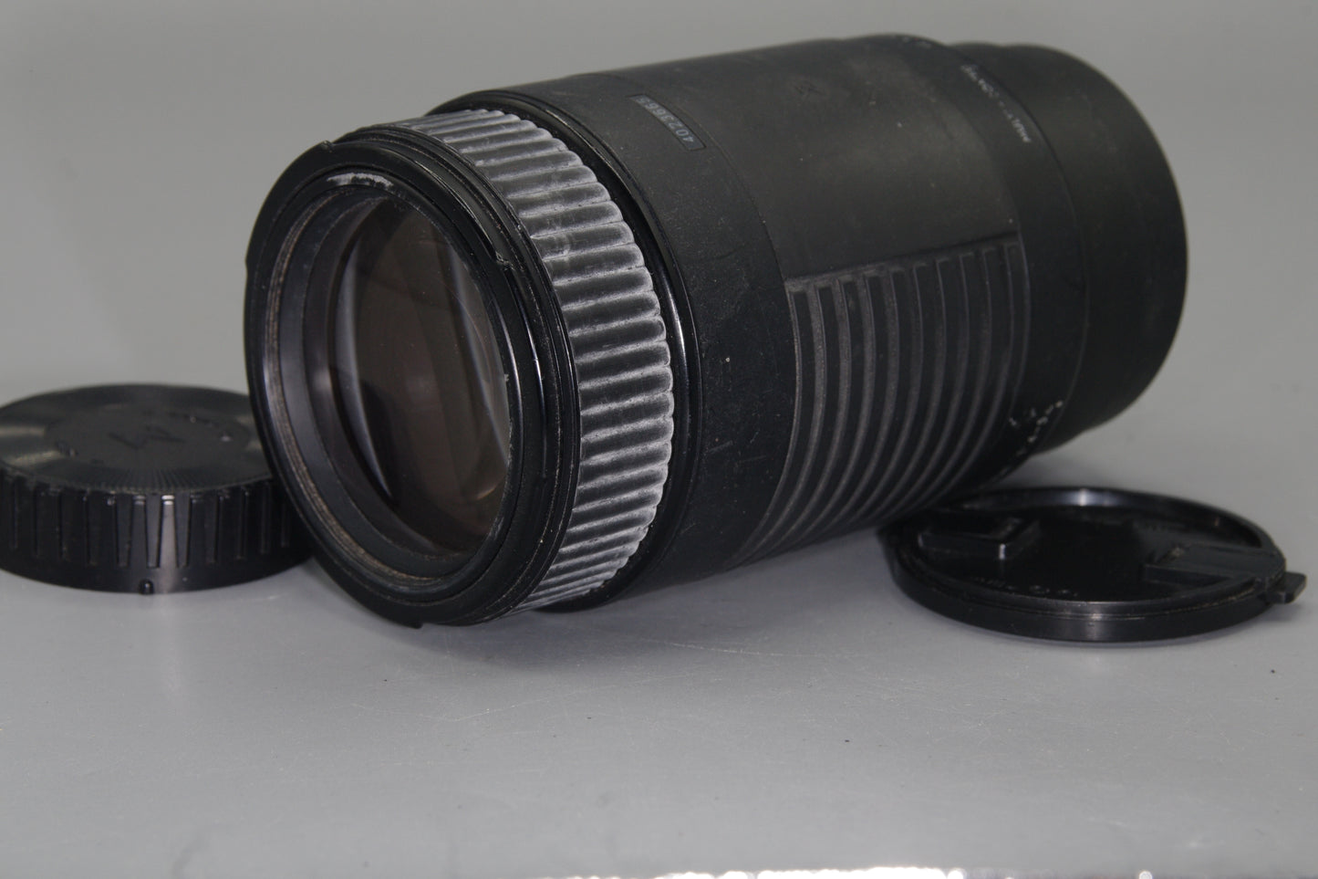 Sigma Zoom DL 75-300mm F/4-5.6 - Canon EF Mount