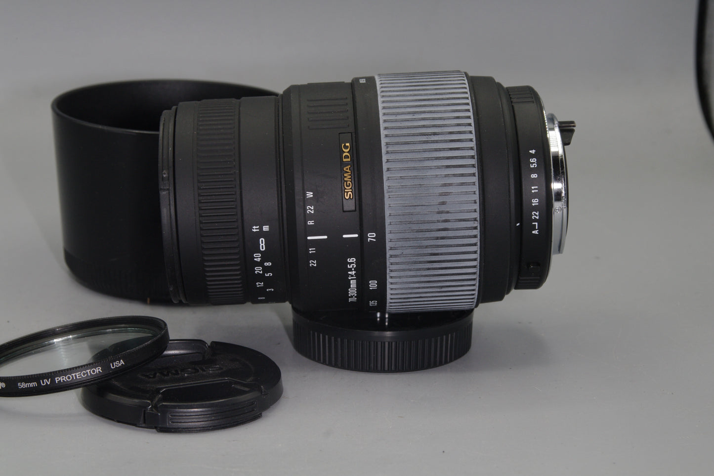 Sigma DG 70-300mm F/4-5.6 AF Zoom Lens Pentax K Mount