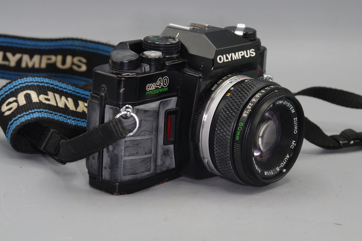 Olympus OM40 Program with 50mm Lens and Instructions - Tested