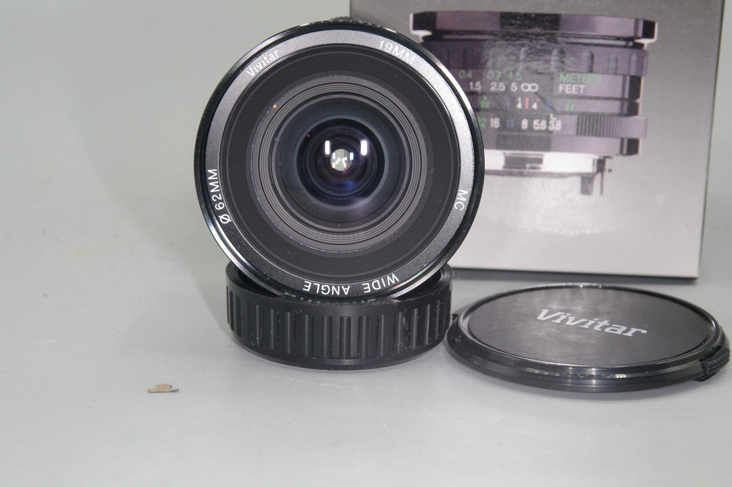 Vivitar 19mm F/3.8 Ultra Wide Angle Lens - Olympus OM Mount - Excellent