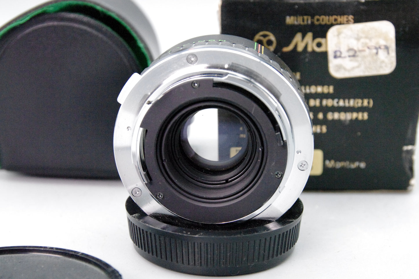 Makinon 2X Teleconverter – Olympus OM Mount – Boxed – Excellent Condition